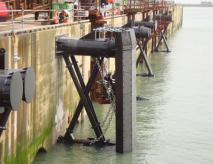 HDPE護(hù)舷貼面防沖板生產(chǎn)廠(chǎng)家價(jià)格科諾